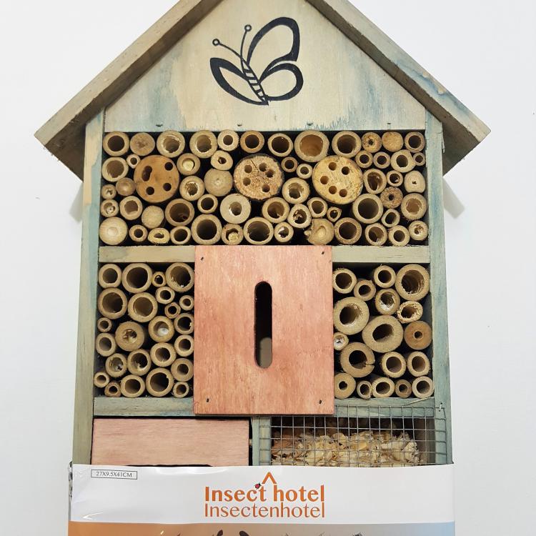 Hotel à insectes.