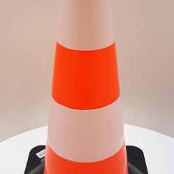Cone de signalisation.
