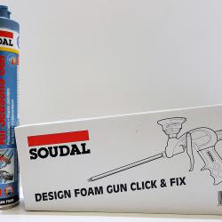 Mousse et pistolet SOUDAL.
